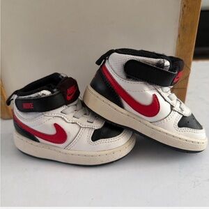 Nike Kids White & Red Mid-Top Sneakers